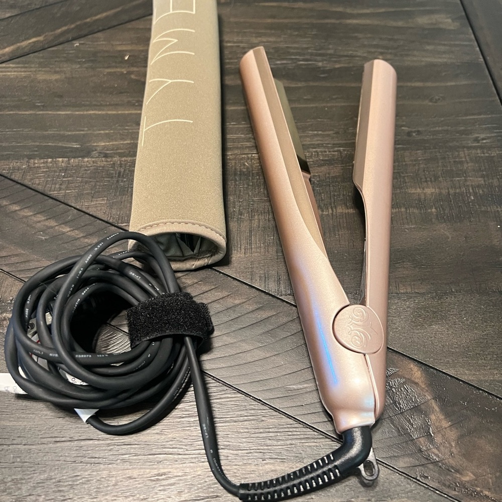 Tyme Iron Pro 2-in-1 Hair Curler and Straightener